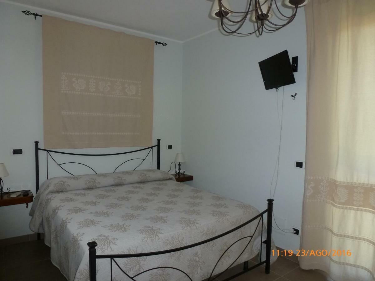 Emozioni D'Estate Panzió Pula Kültér fotó