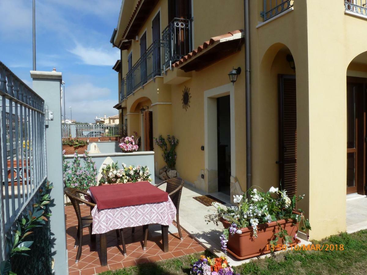 Emozioni D'Estate Panzió Pula Kültér fotó