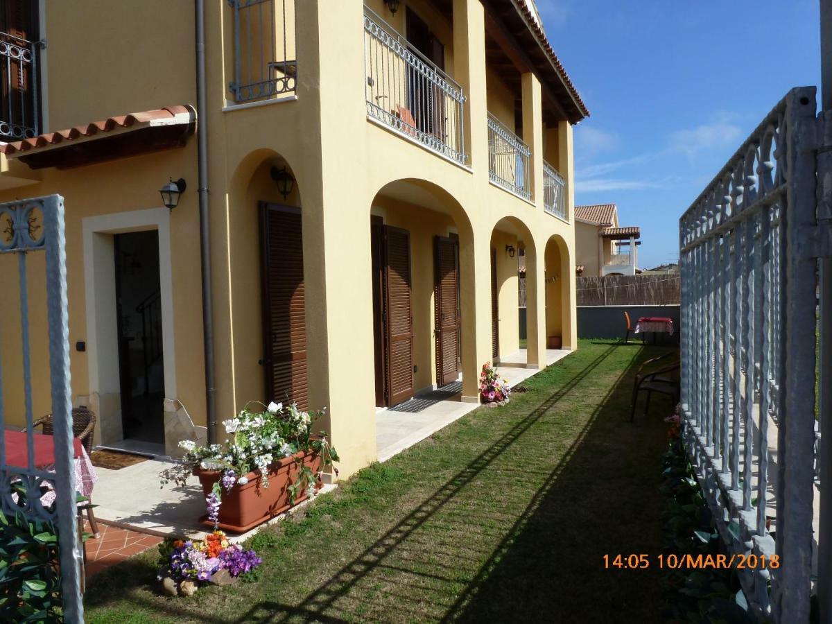 Emozioni D'Estate Panzió Pula Kültér fotó